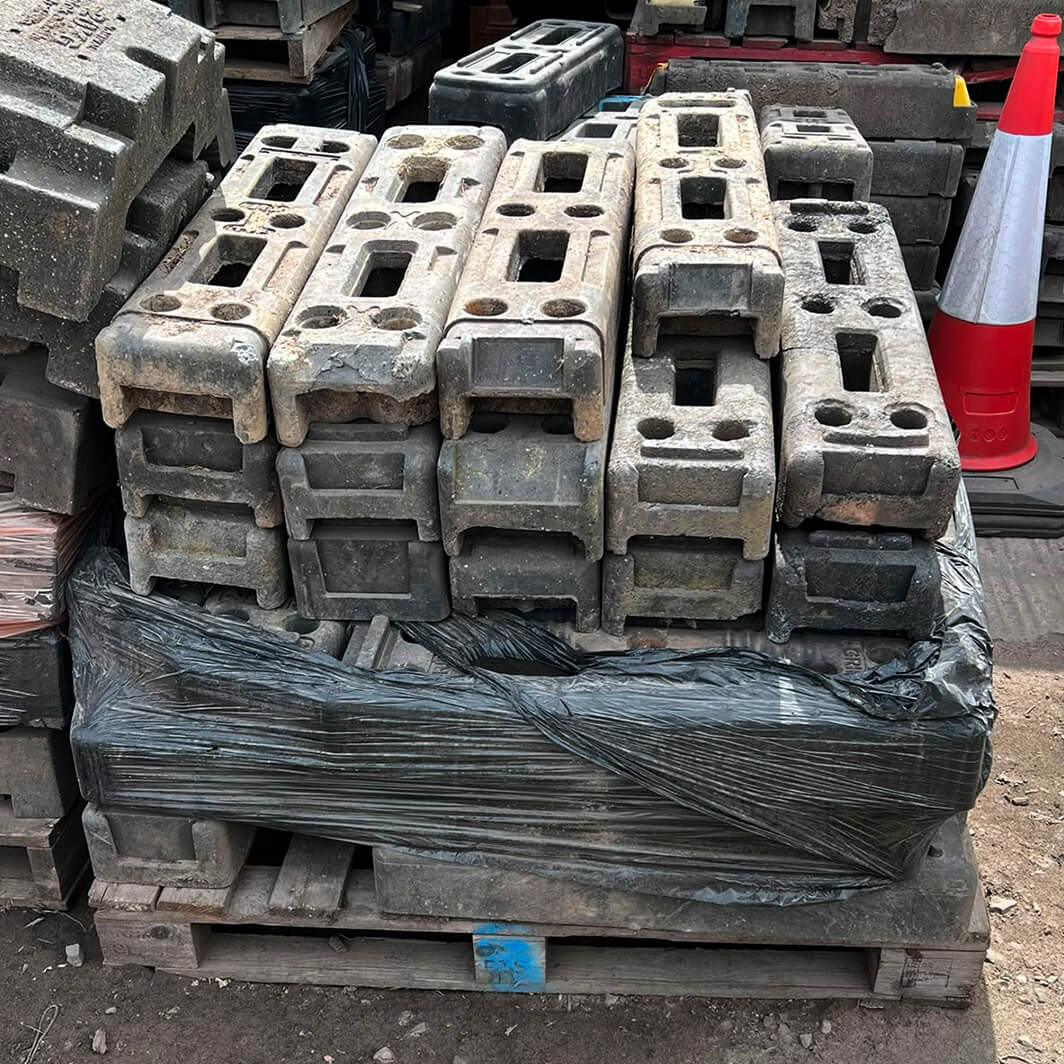 used temporary fencing rubber foot 2 nfs prod